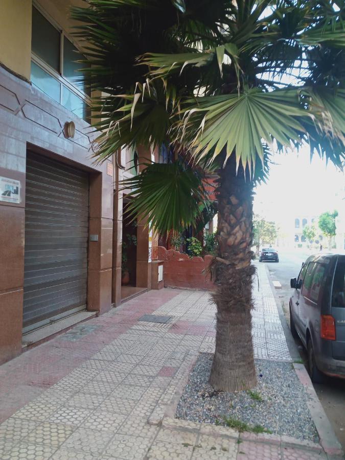 Appart Najia Au Centre Kenitra Avec Grande Terrasse Exterior foto